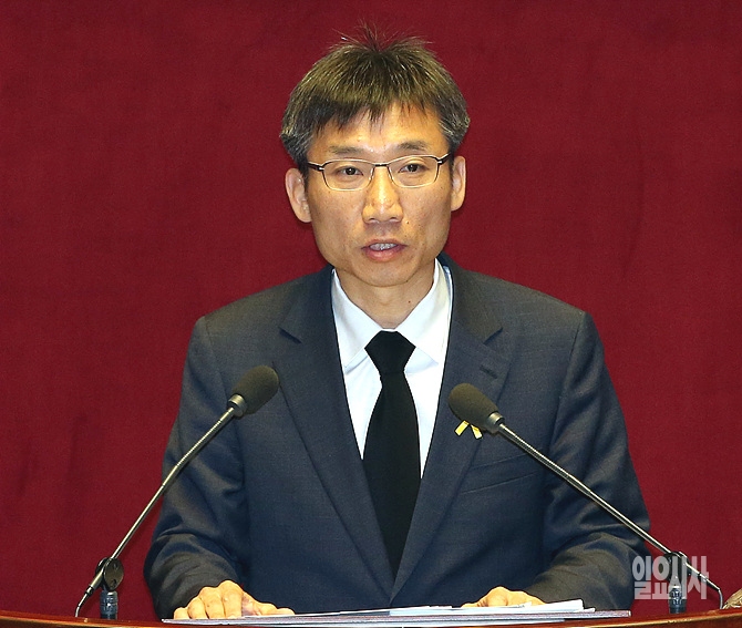 4·29재보선 관악을 지역서 후보직을 사퇴한 이상규 옛 통합진보당 의원