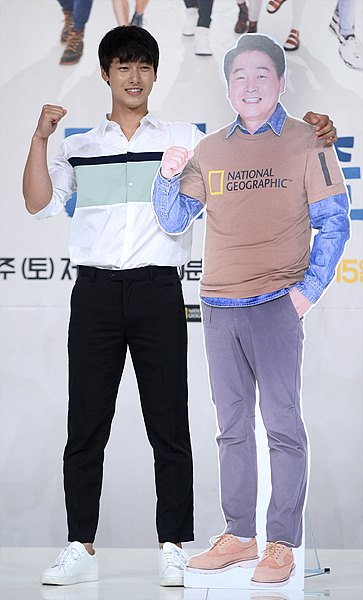 기동민 더불어민주당 의원 아들 기대명씨(사진 왼쪽)